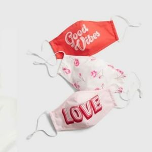 GAP Adult Contour Mask with Filter Pocket, 3-Pack NWT